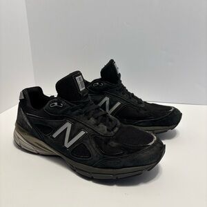 New Balance 990v4 Black and Gray Size 12.5